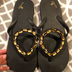 Sanuk flip flops